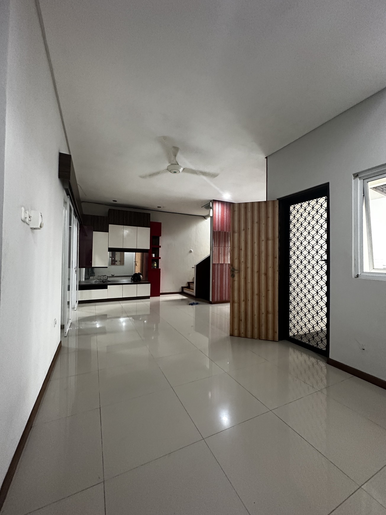 Rumah Bagus Di Palm Maissonette Ciputat Tangerang Selatan