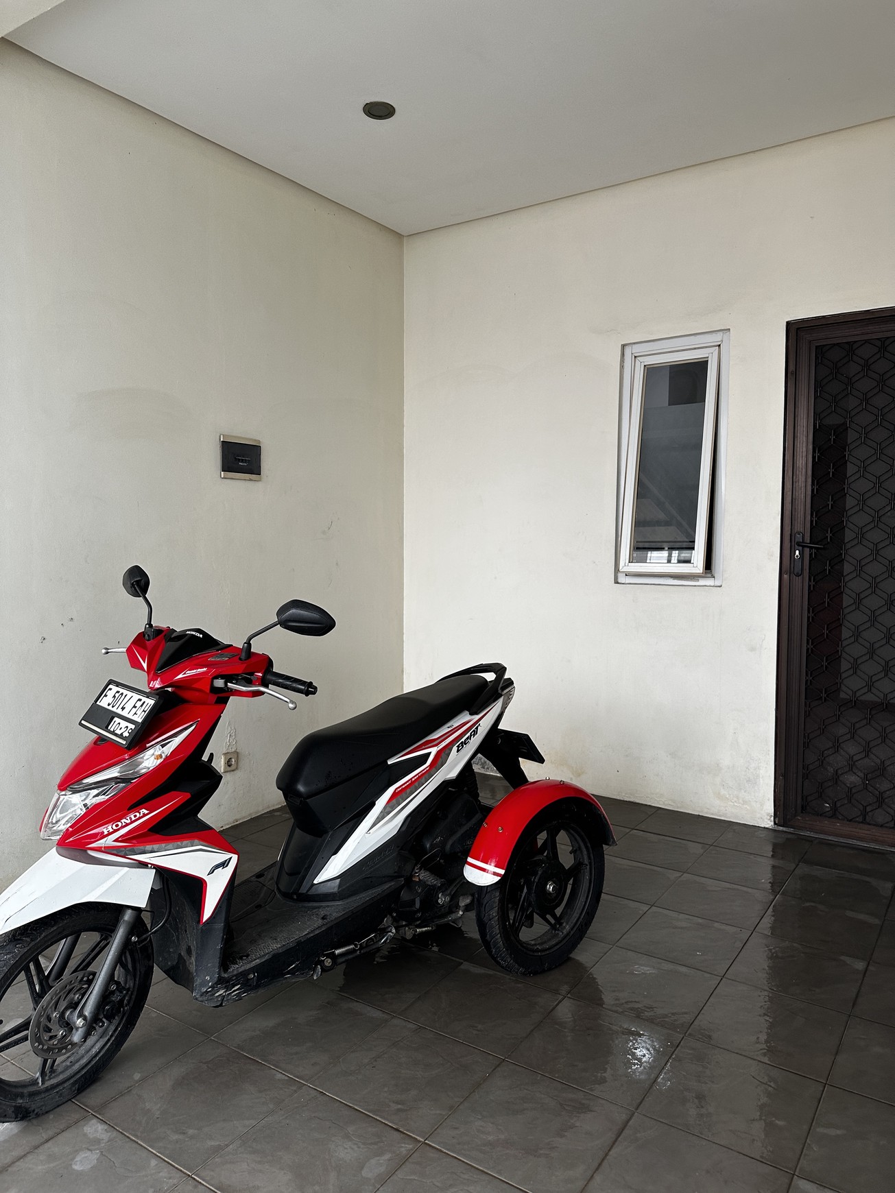 Rumah Bagus Di Palm Maissonette Ciputat Tangerang Selatan
