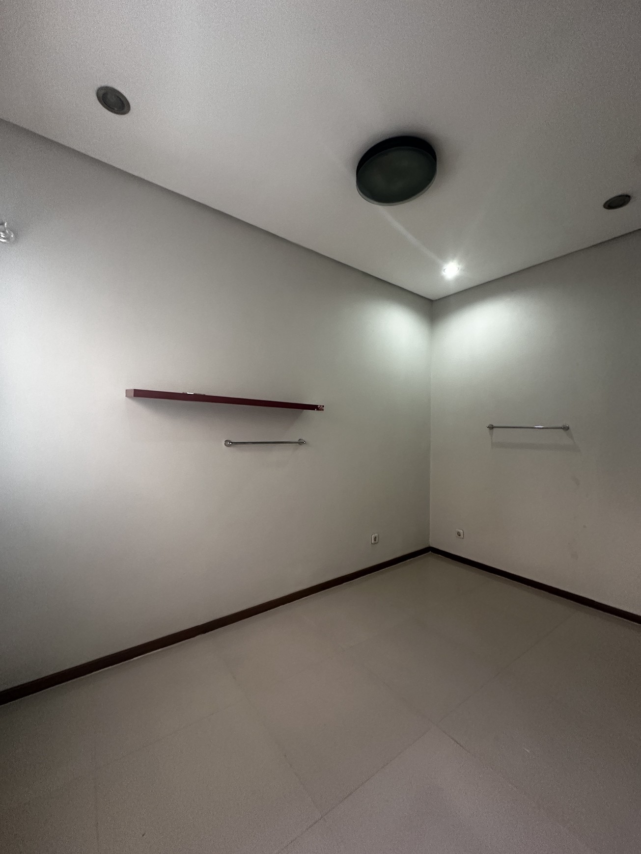Rumah Bagus Di Palm Maissonette Ciputat Tangerang Selatan