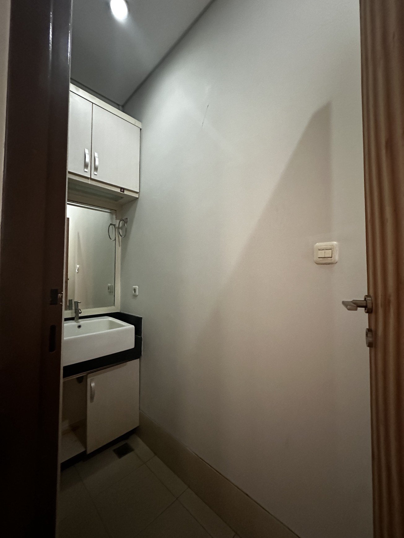 Rumah Bagus Di Palm Maissonette Ciputat Tangerang Selatan