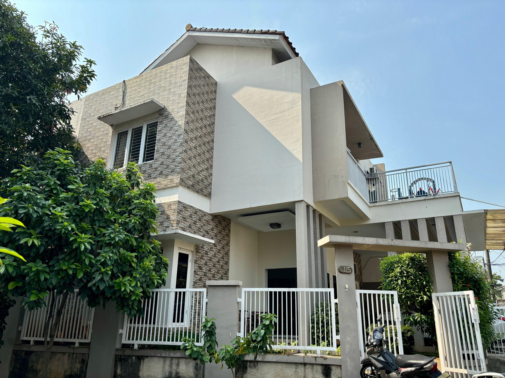 Rumah Bagus Di Villa Bintaro Regency , Pondok Aren Kota Tangerang Selatan