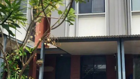 Hot Price. Rumah bagus cluster Freja House, BSD