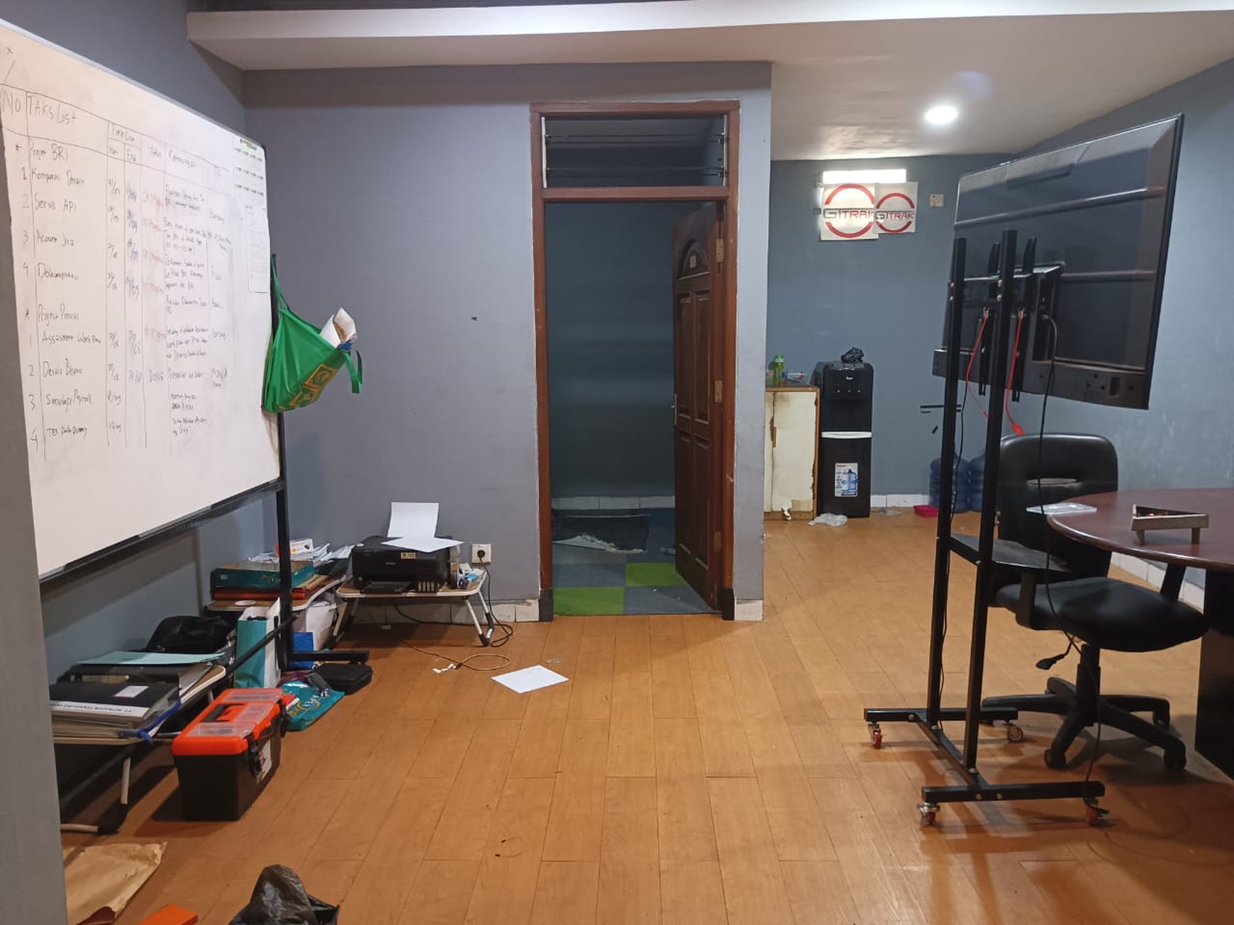 Rumah 2 Lantai LT 70 m2 an di Tebet