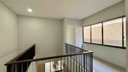 Rumah Bagus Di Discovery Amore Bintaro Sektor 9