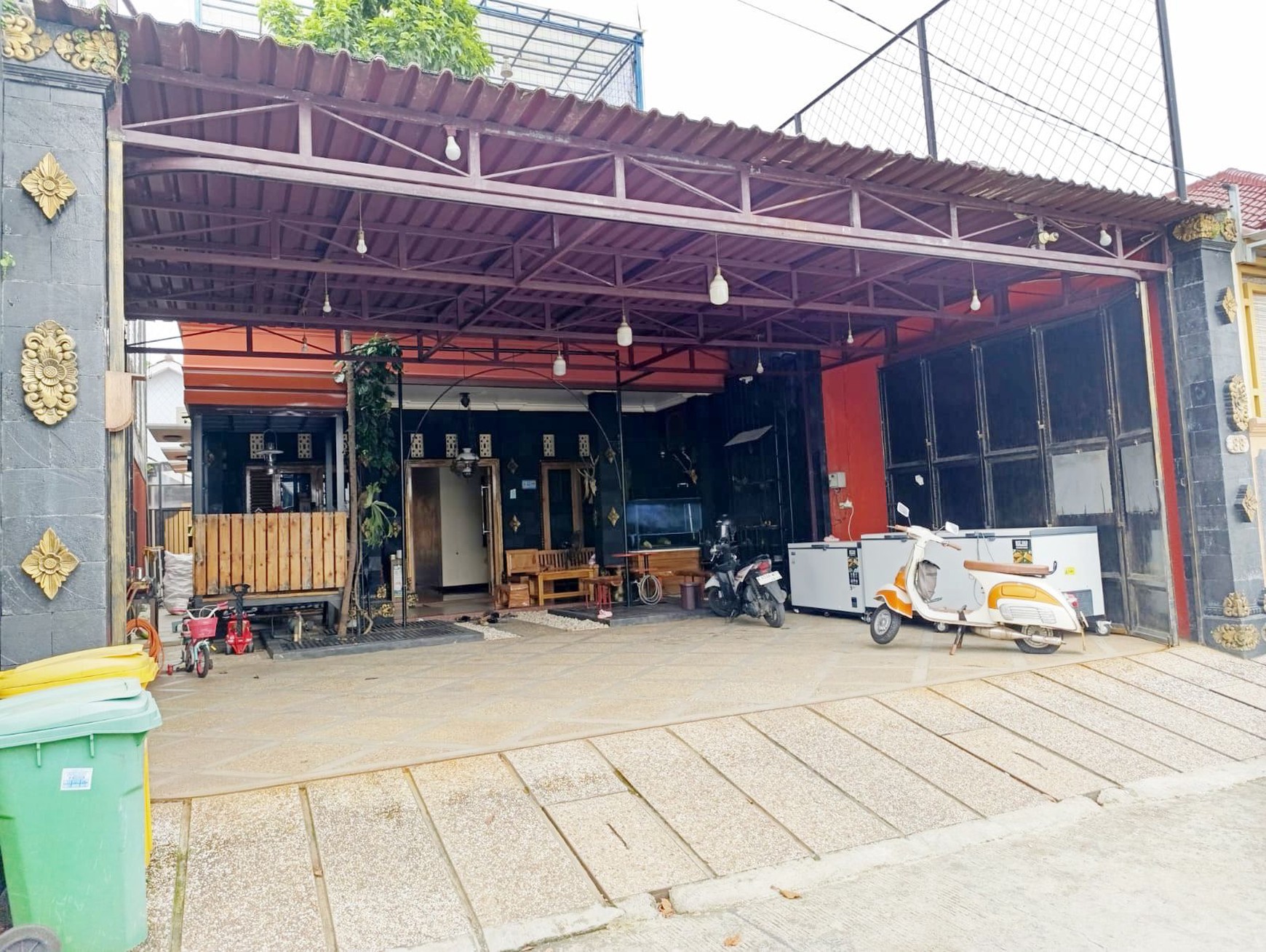 Rumah Bagus Di Jl Kav Keuangan Raya Ciputat Tangerang Selatan