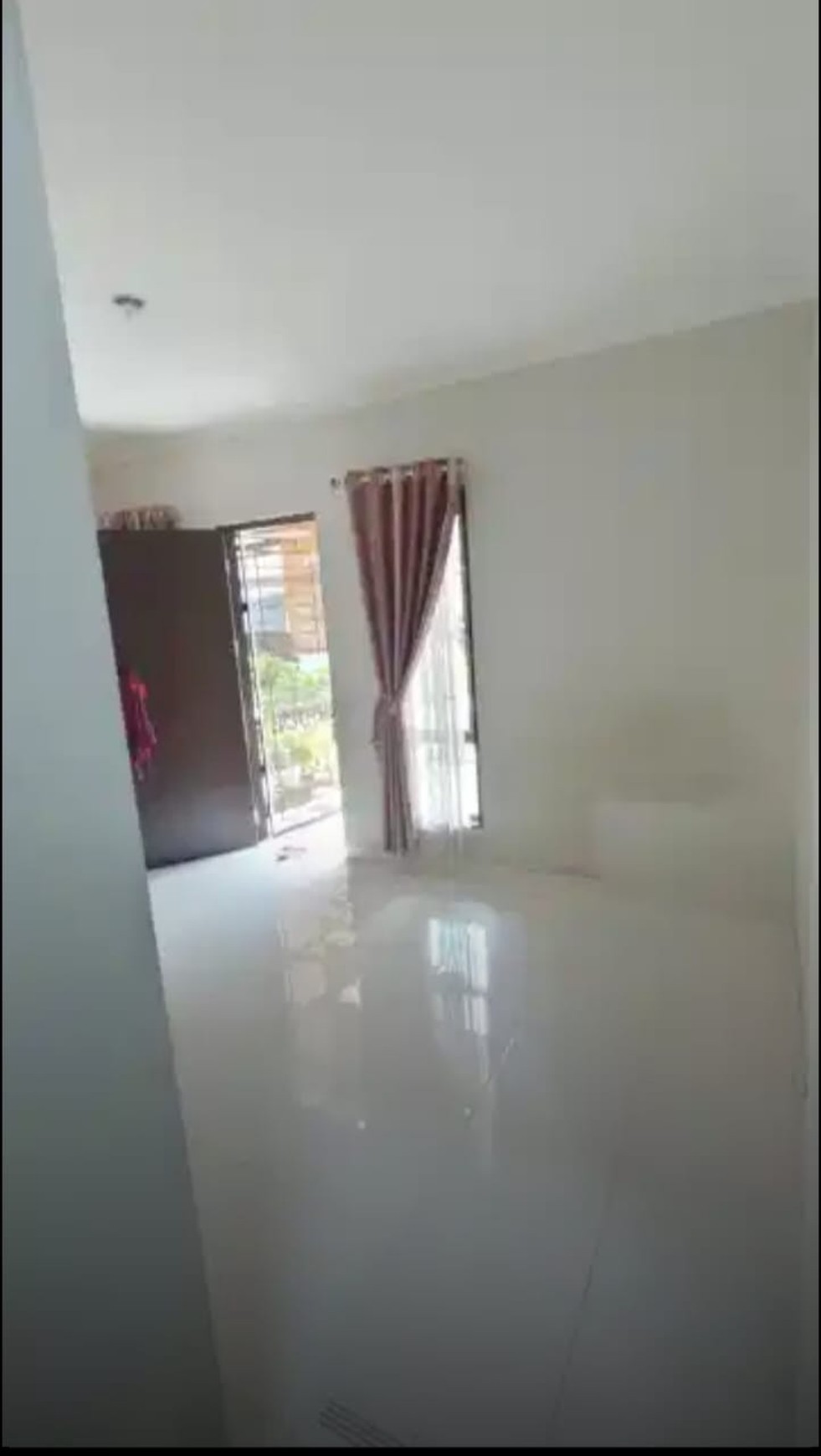 Rumah Bagus Di Cluster Callysta Graha Raya Bintaro Jaya