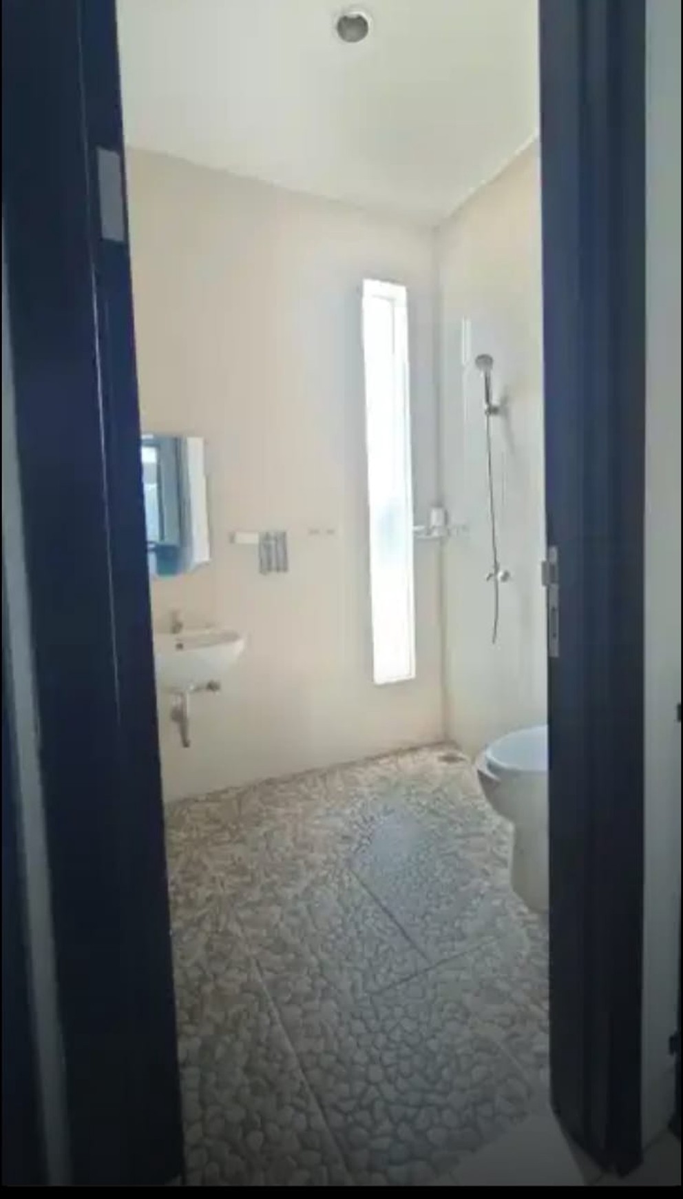 Rumah Bagus Di Cluster Callysta Graha Raya Bintaro Jaya