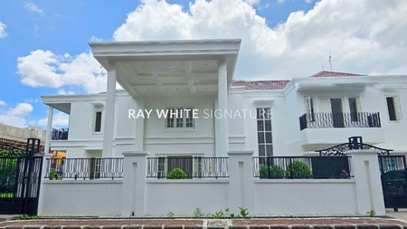 Jual Rumah Brand New Luxurious di Jl Banyumas Menteng