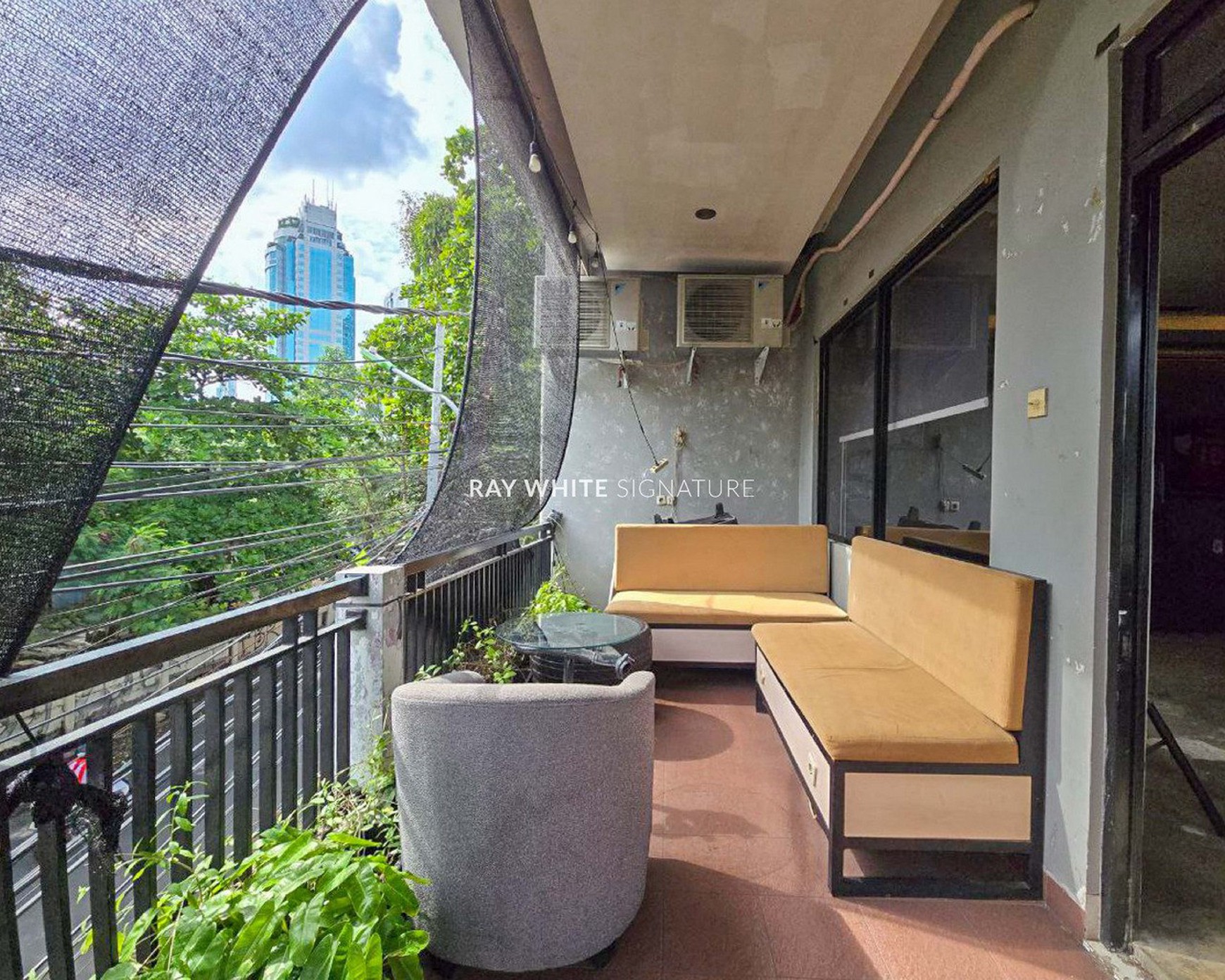 Dijual Lokasi Komersial Strategis di area Setiabudi Jakarta Selatan