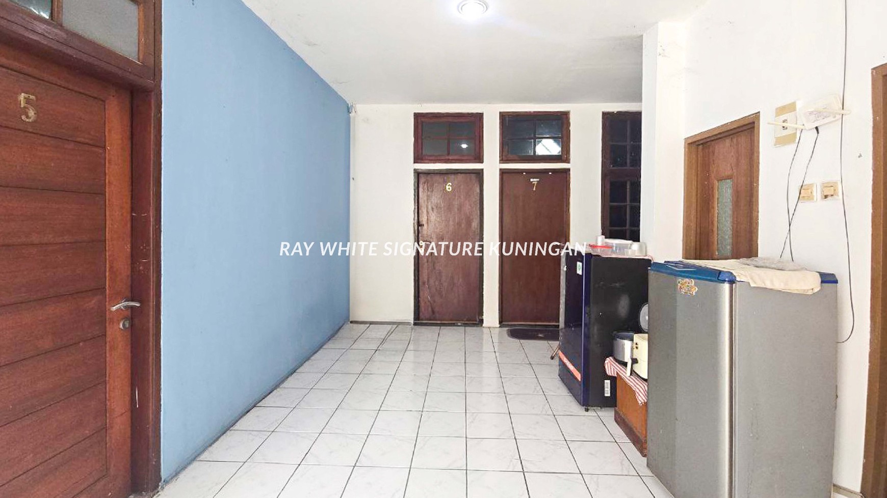 Dijual Rumah Tua 2 Lantai Di Bendungan Hilir Lokasi Bagus