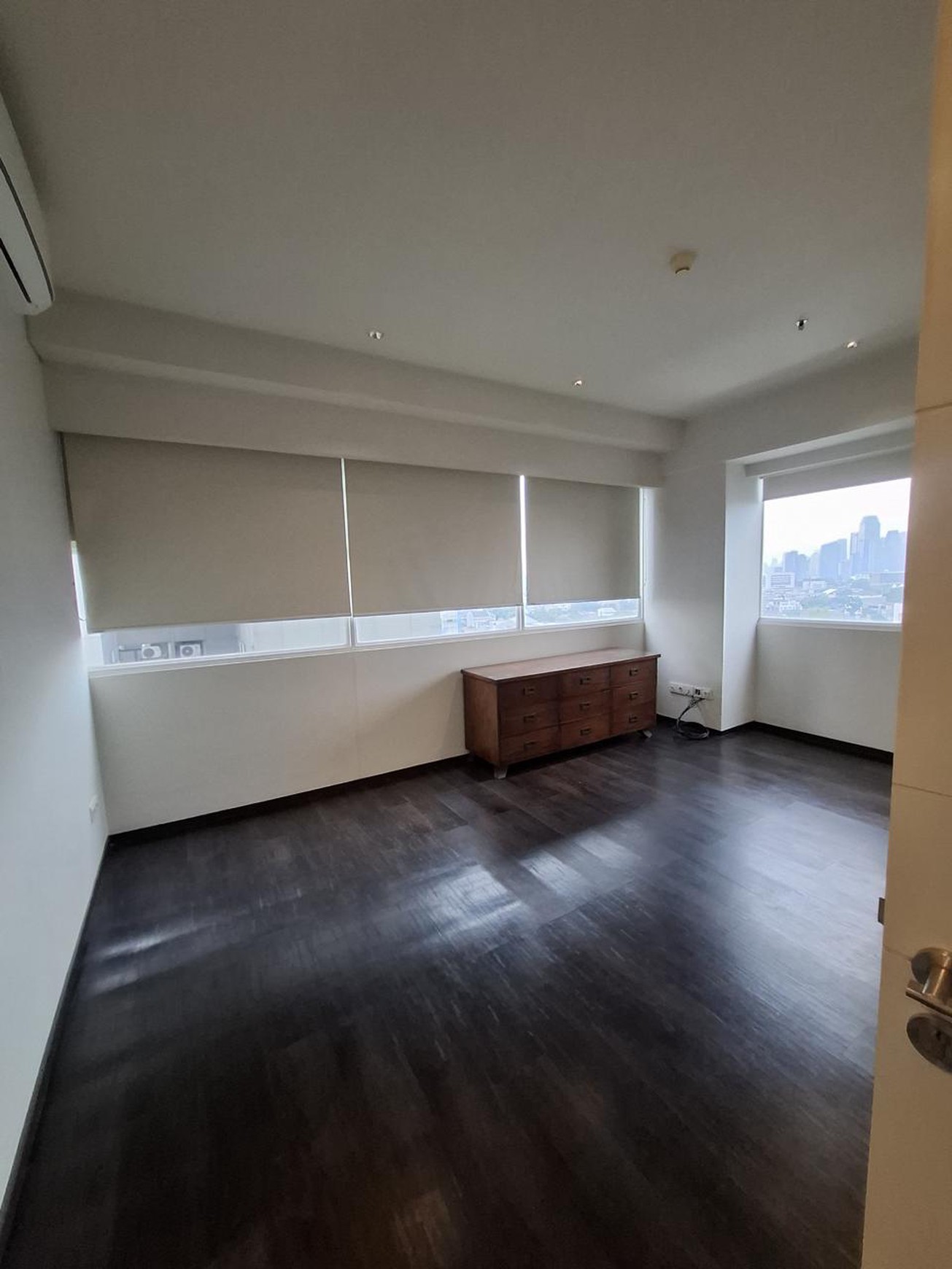 For Sale Apartement 3 beds Newly Renovated at 1 Park Residence Kebayoran Baru