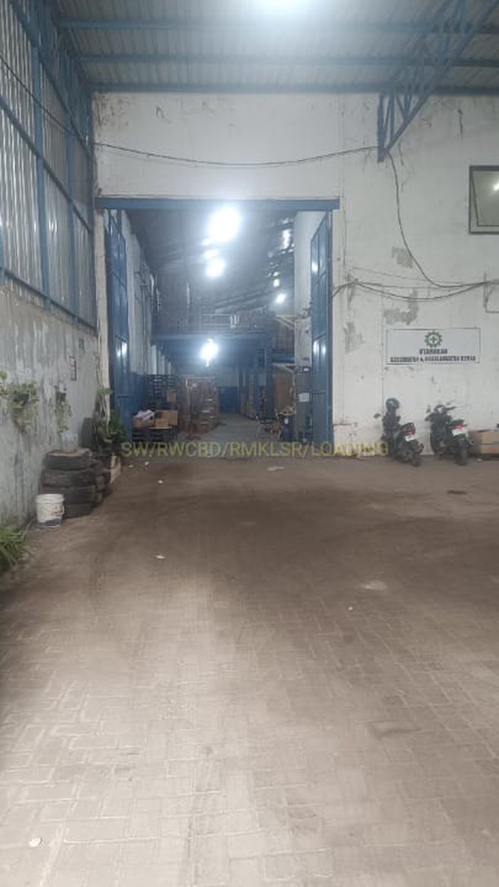 Dijual Gudang Siap Pakai Harga Ekonomis di Romokalisari Surabaya