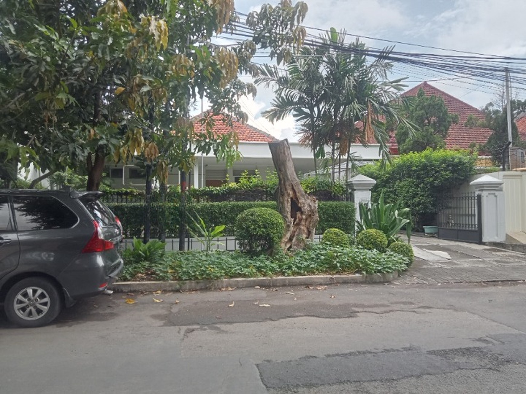Rumah pusat kota jalan kapuas surabaya