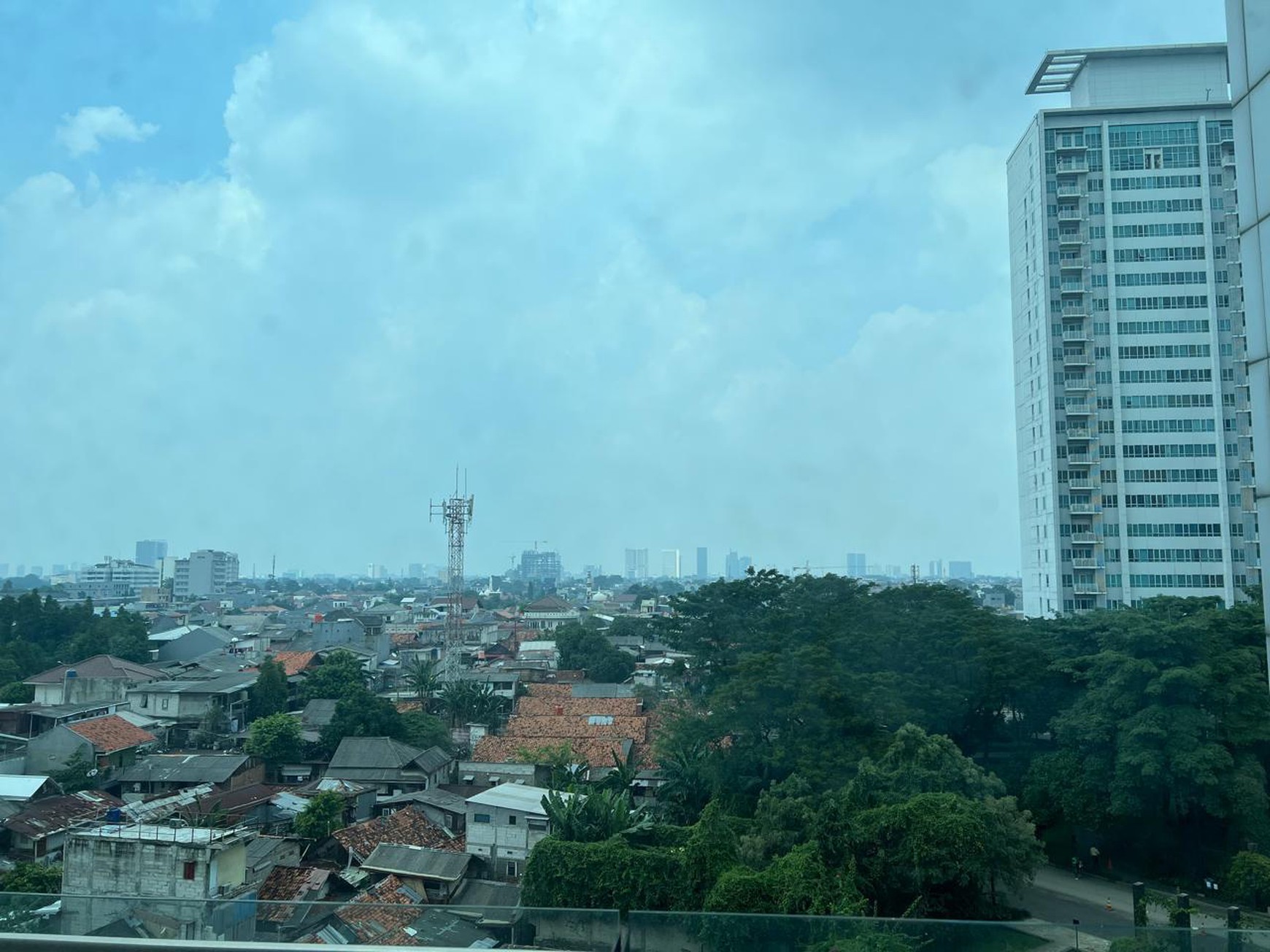 Dijual apartment Dharmawangsa Essence 