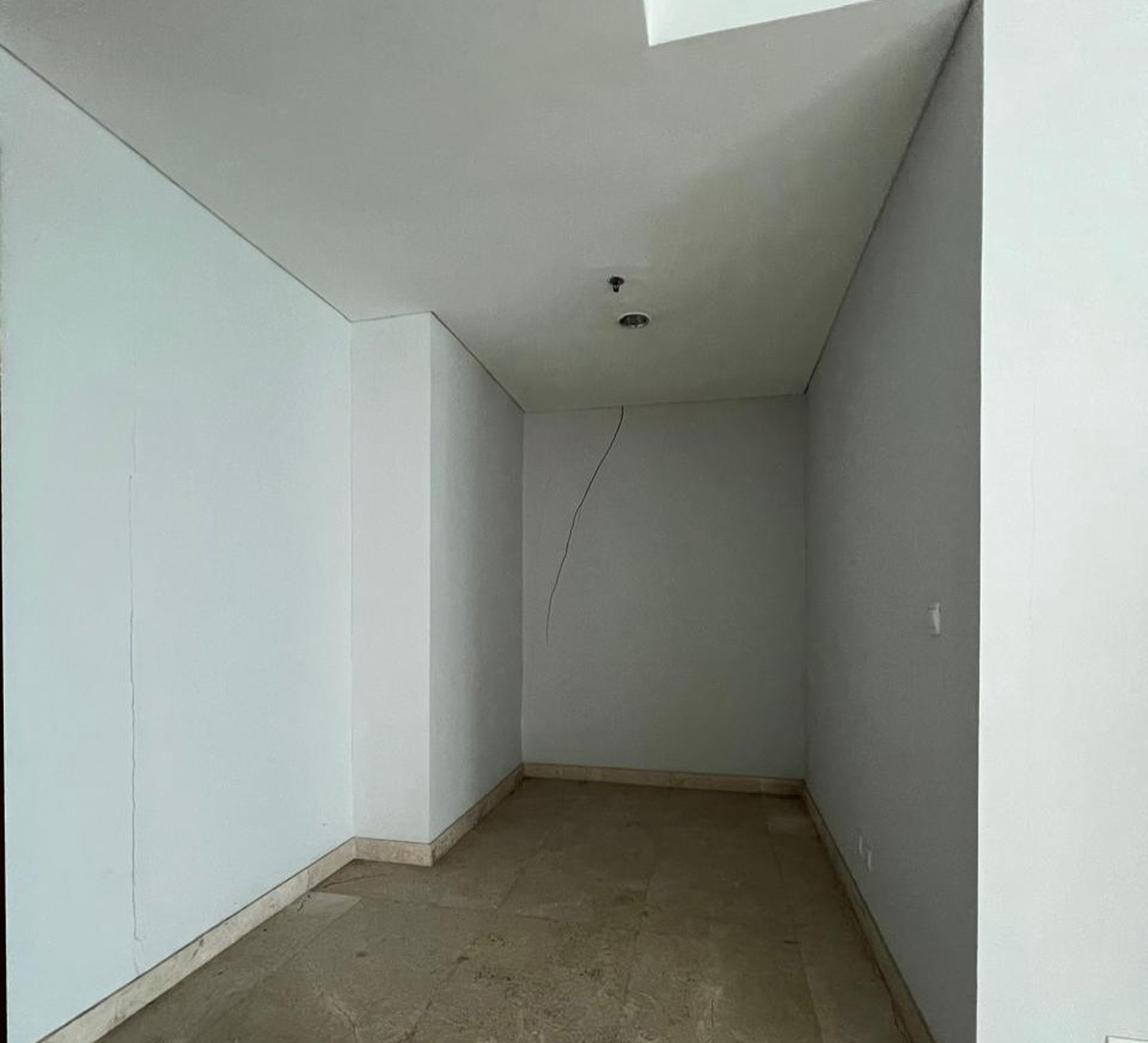 Dijual apartment Dharmawangsa Essence 