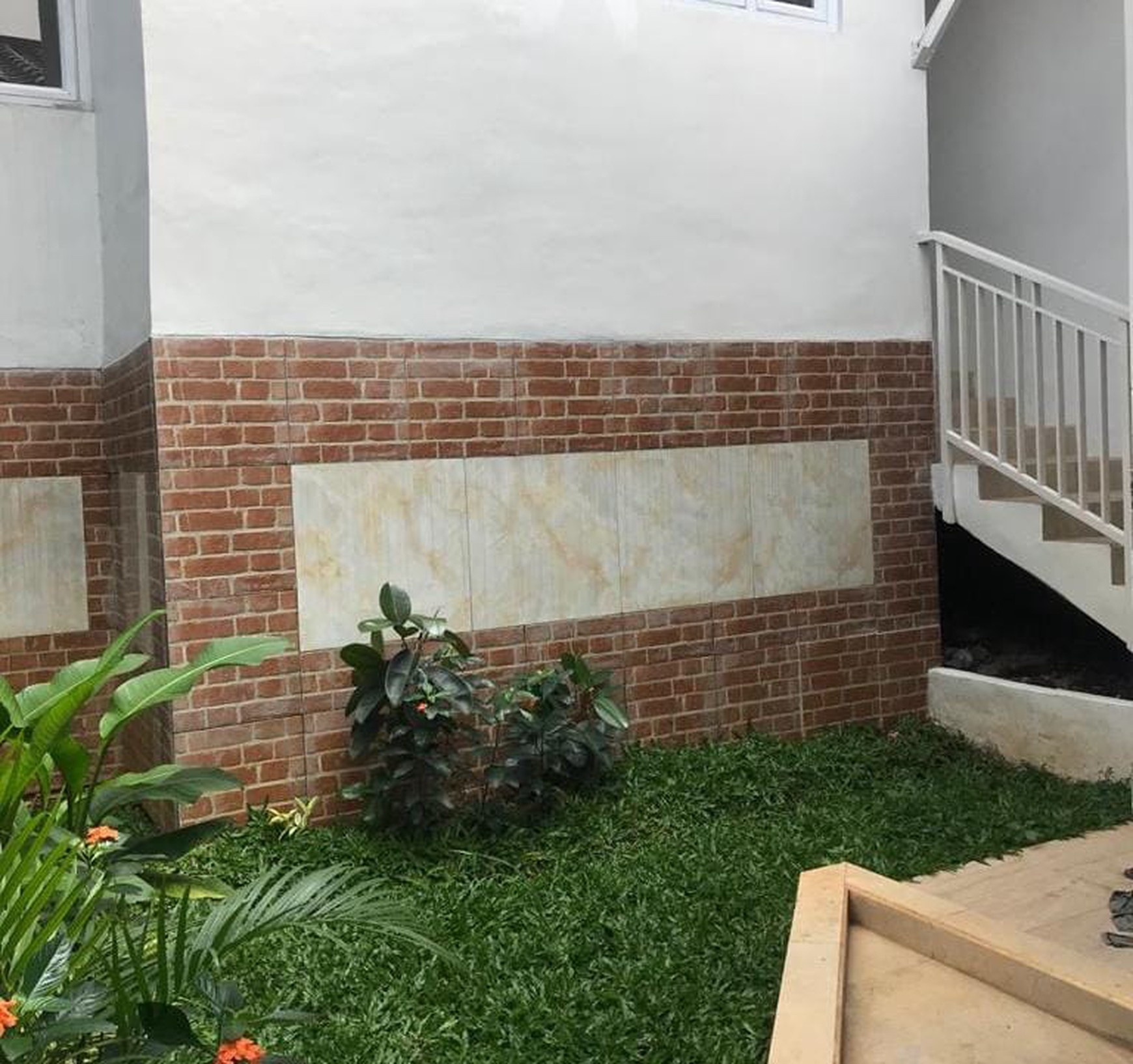 Di Jual Rumah Baru siap huni 2 lantai Di perumahan Di cinere