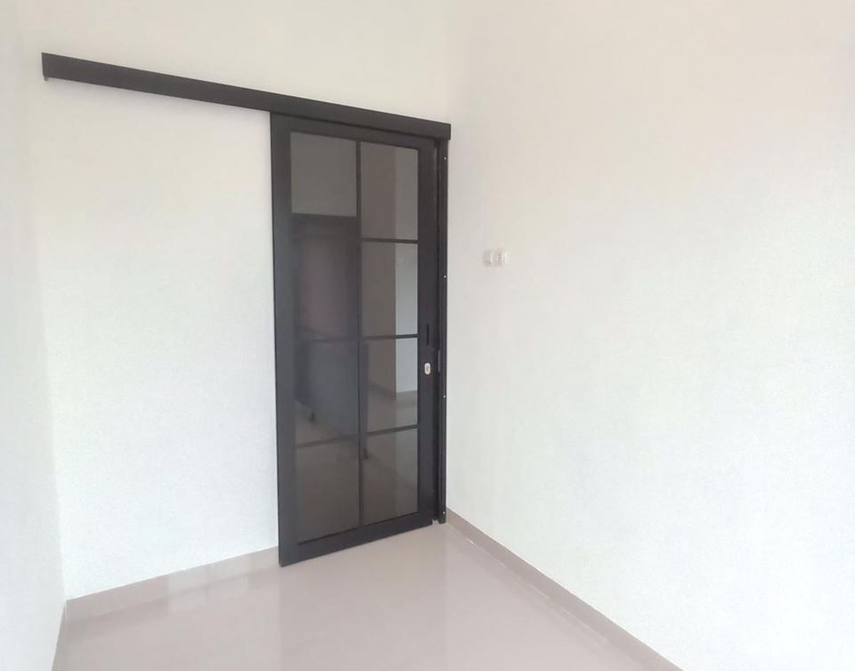 Dijual rumah baru di Limo