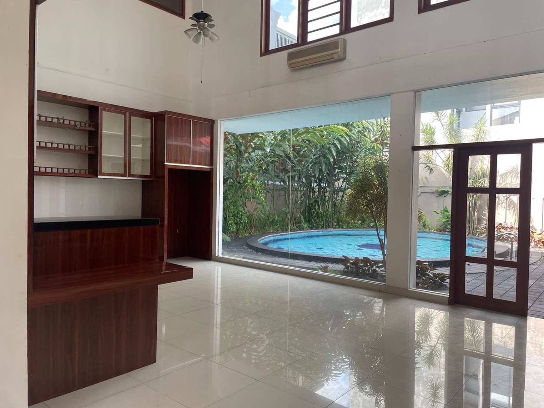 Dijual rumah baru di Pondok Indah