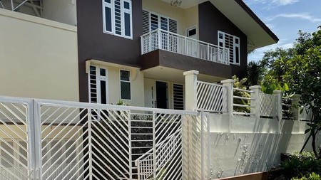 Dijual rumah baru di Pondok Indah 