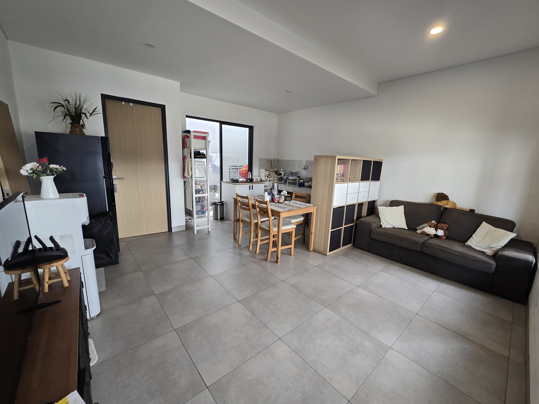 Rumah Minimalis di tengah BSD City