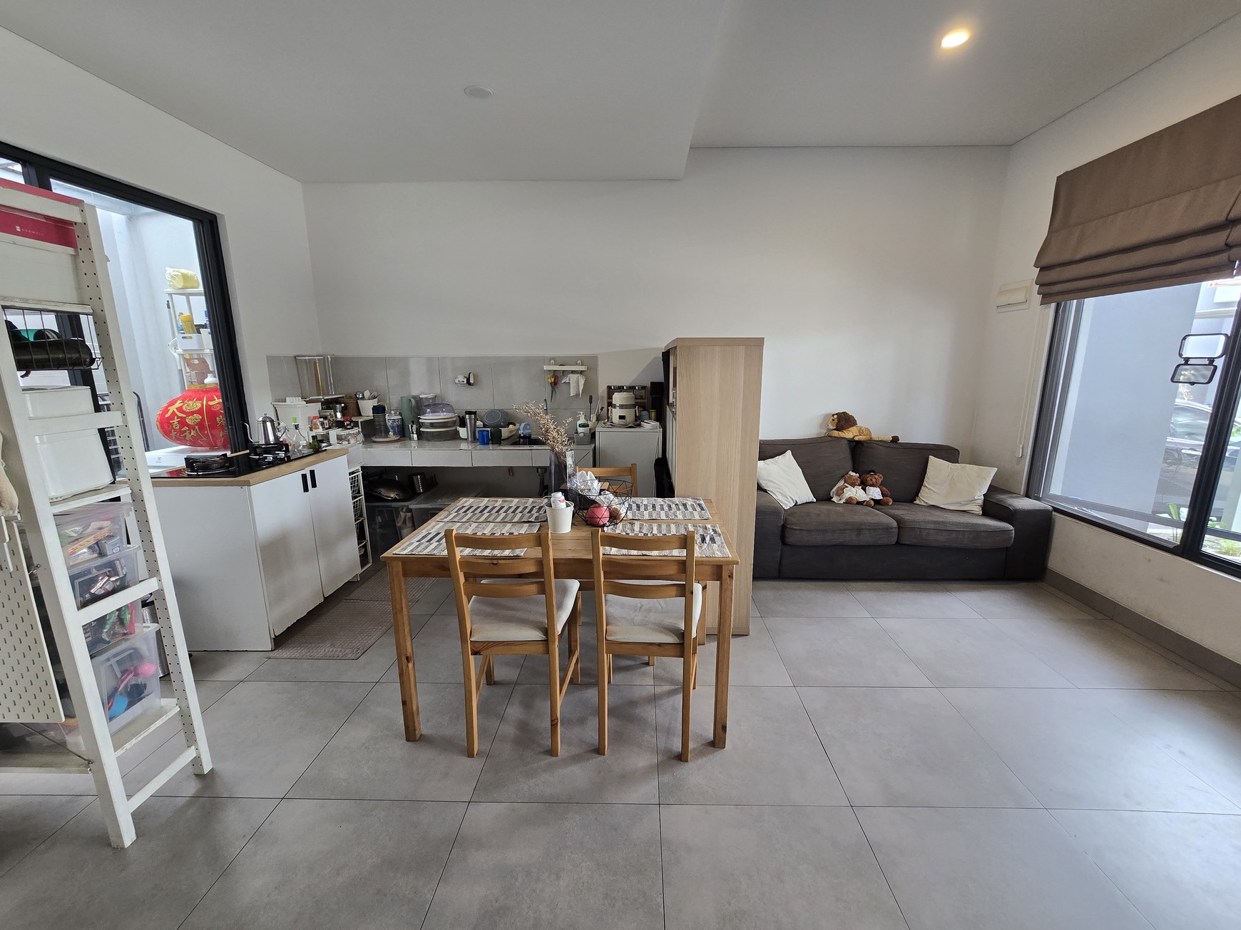 Rumah Minimalis di tengah BSD City