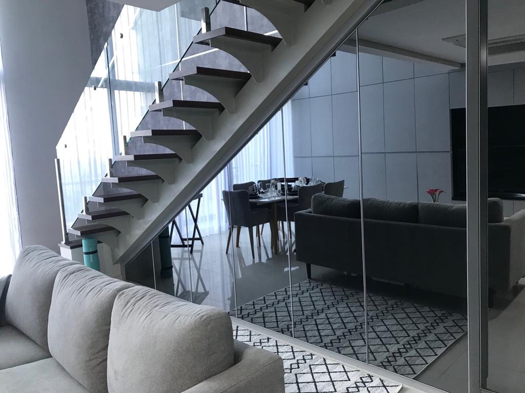 Apartemen SOHO SKyloft Ciputra World Full Furnished