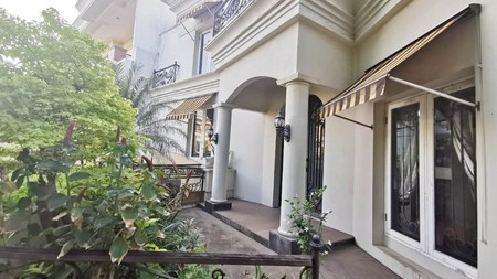 Rumah Villa Gading Indah, kelapa gGding