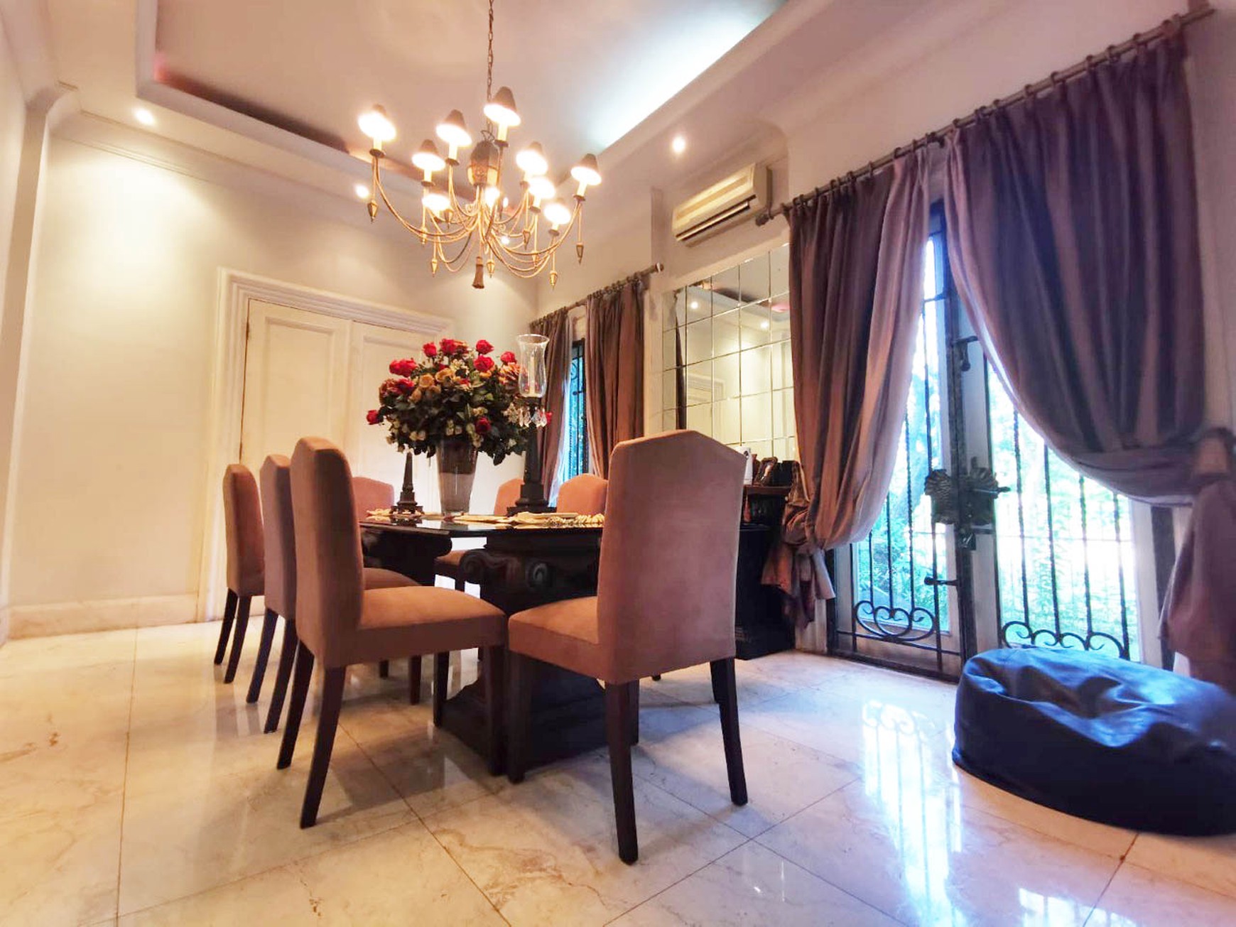 Rumah Villa Gading Indah, Luas 628m2