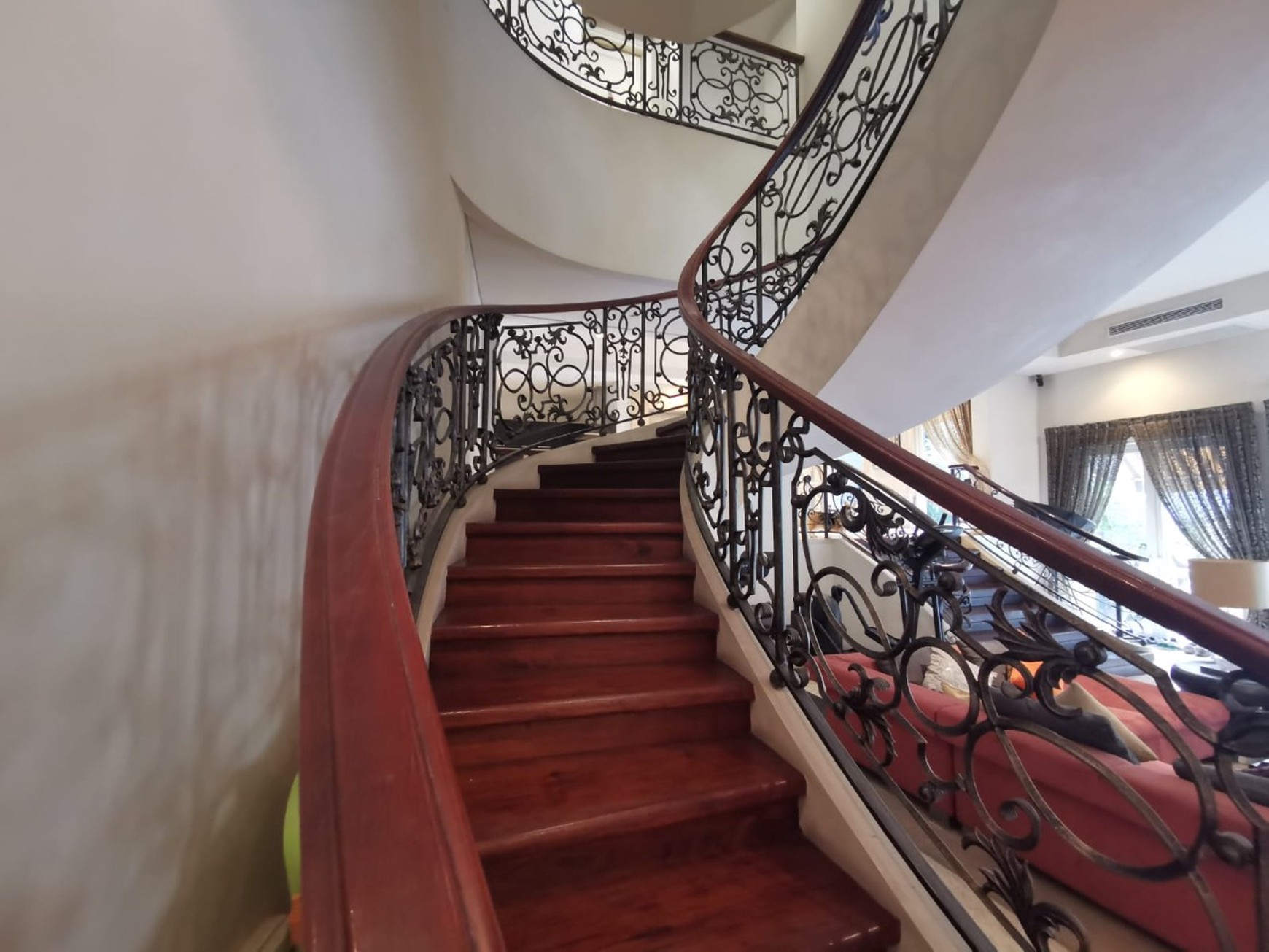 Rumah Villa Gading Indah, kelapa gGding