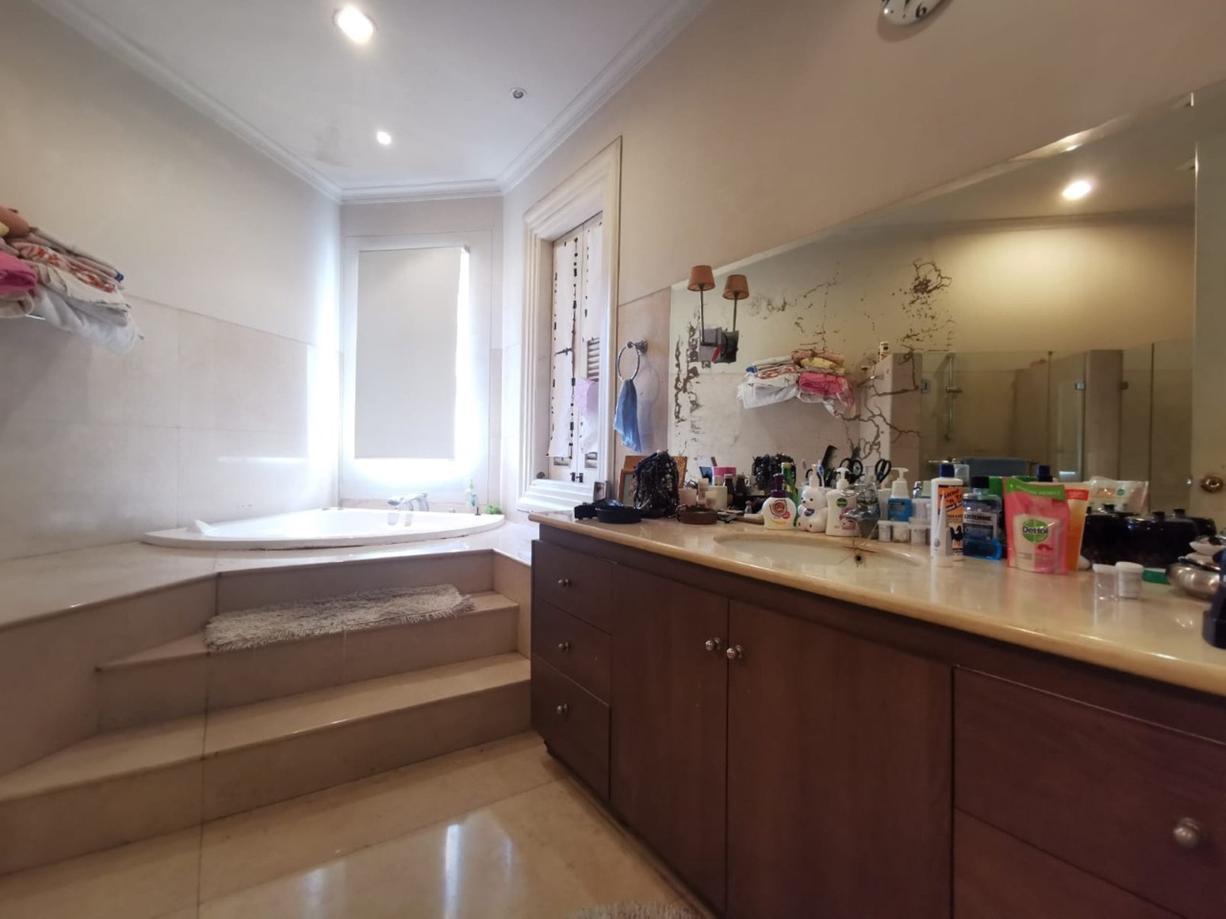 Rumah Villa Gading Indah, kelapa gGding