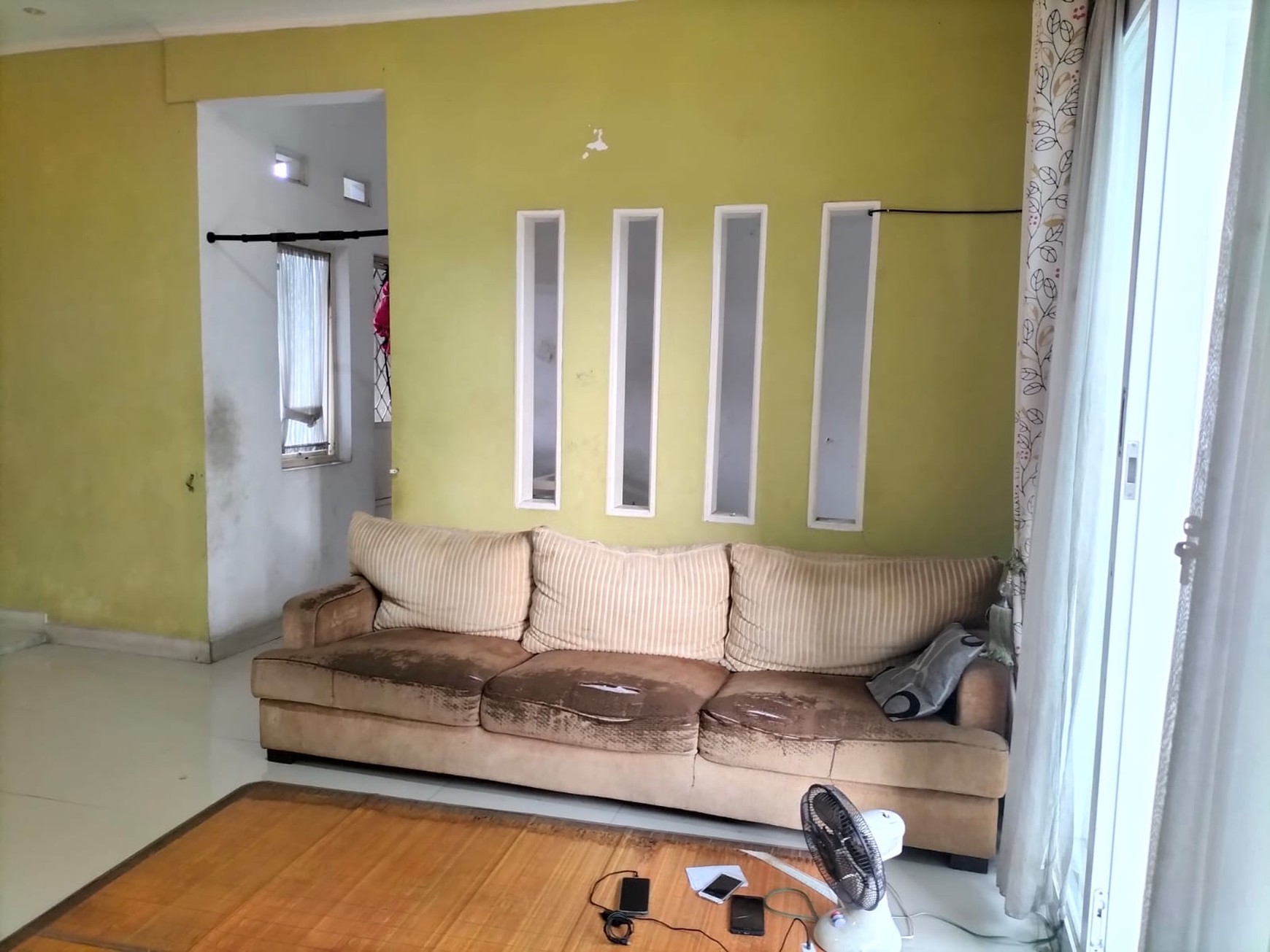 Rumah Siap Huni dengan Kondisi Terawat Baik @Graha Bintaro