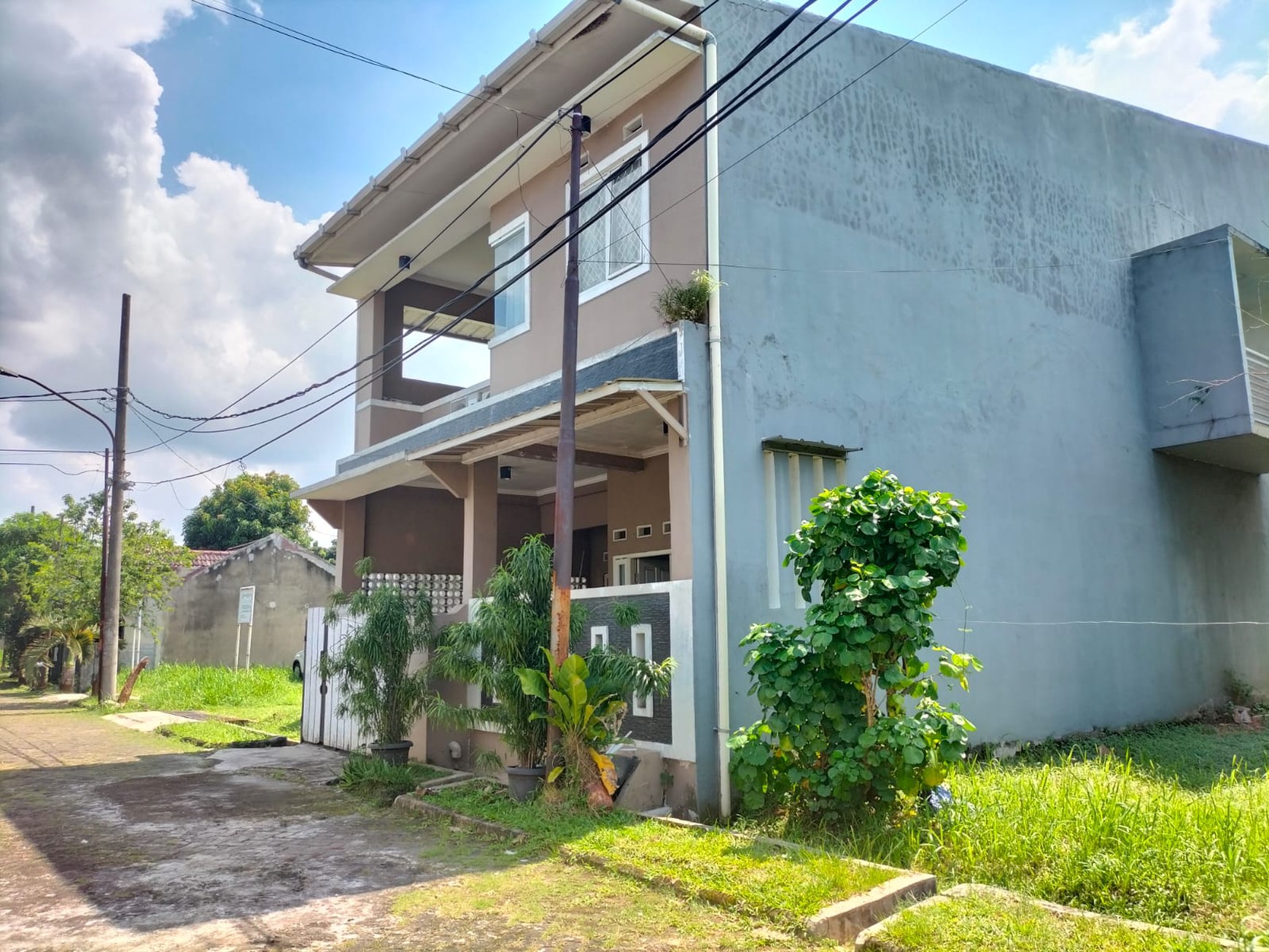 Rumah Siap Huni dengan Kondisi Terawat Baik @Graha Bintaro