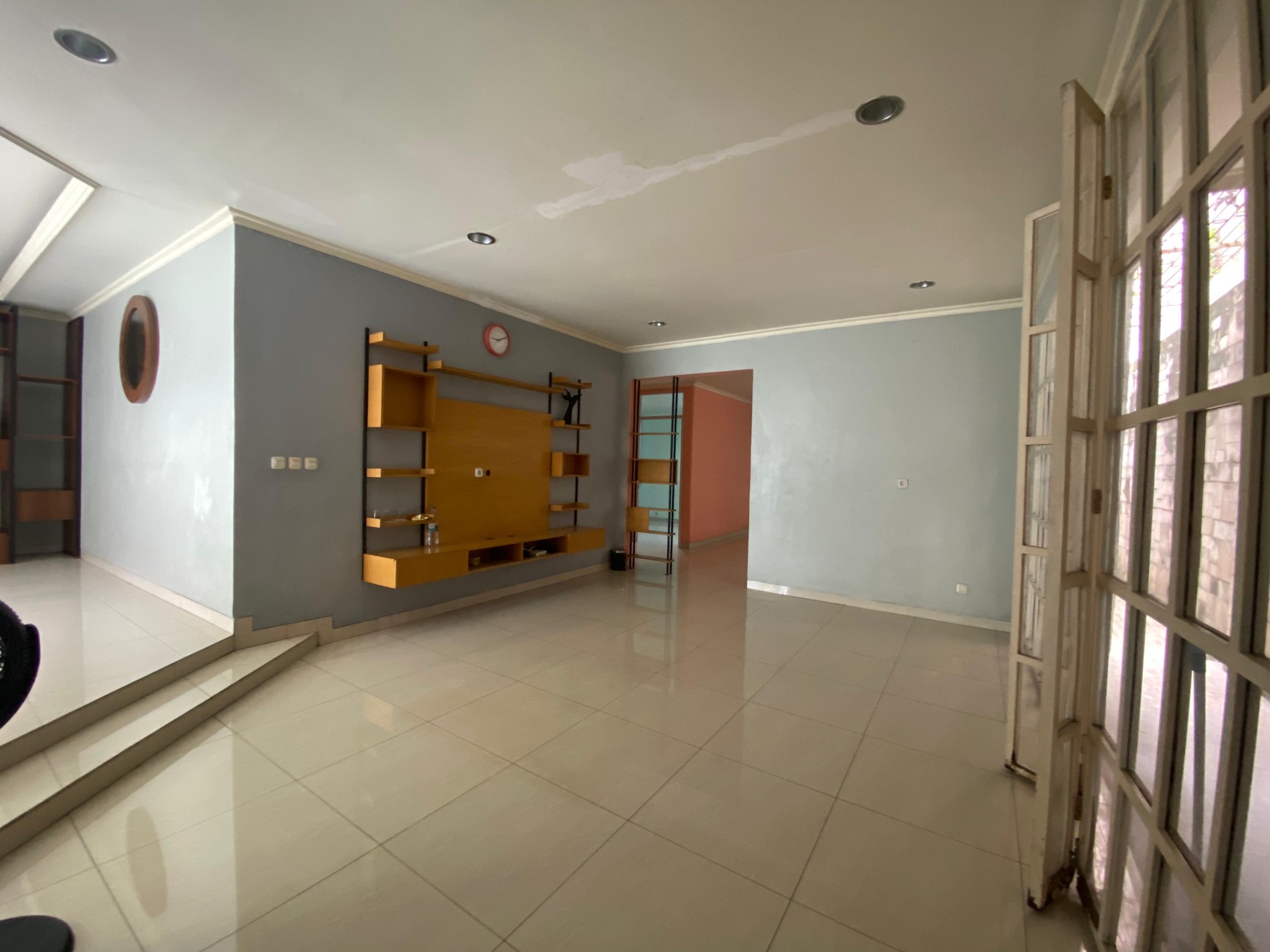 DiJUAL Rumah di lokasi strategis Pejompongan Bendungan Hilir Jakarta Pusat