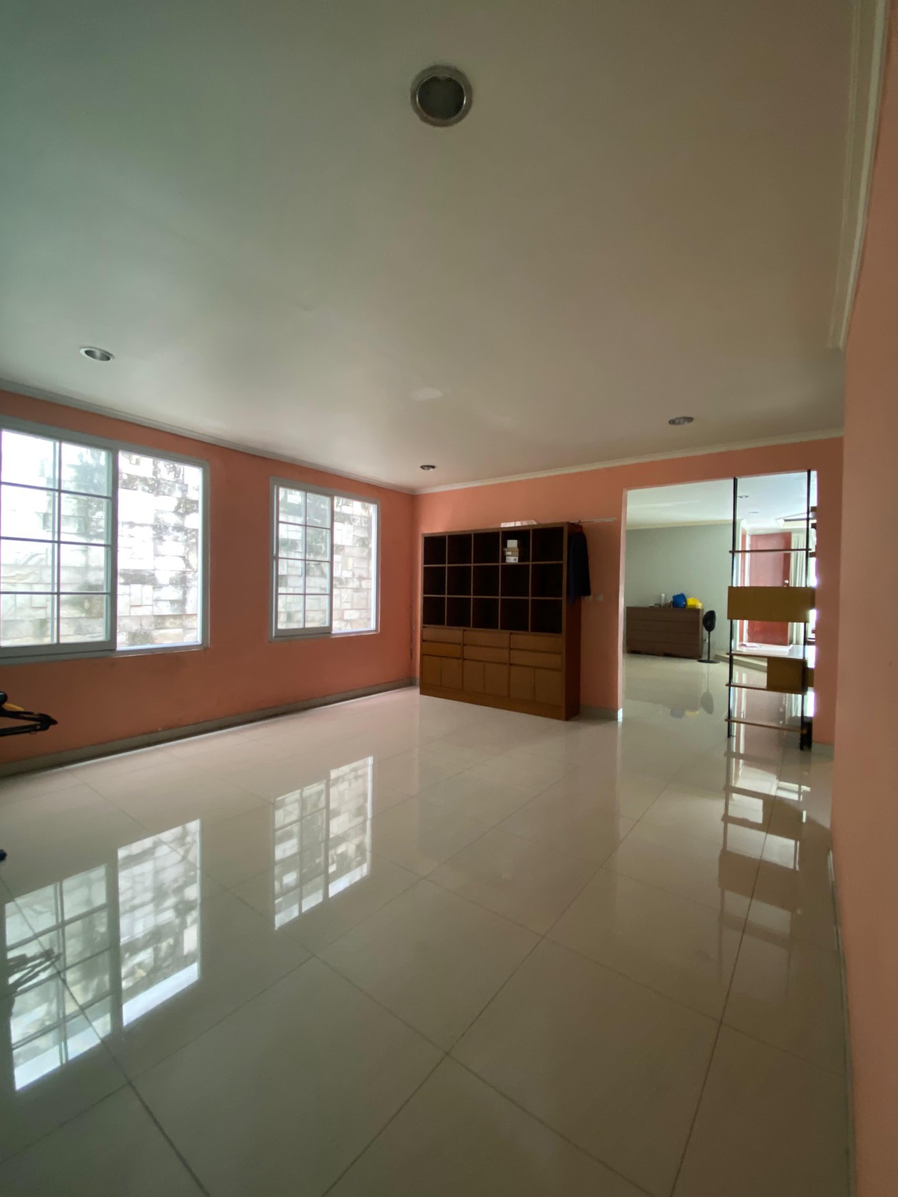 DiJUAL Rumah di lokasi strategis Pejompongan Bendungan Hilir Jakarta Pusat