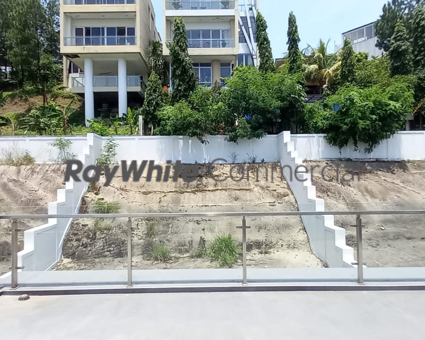 diJUAL segera rumah bagus siap huni di perumahan yang nyaman Sentul City Bogor