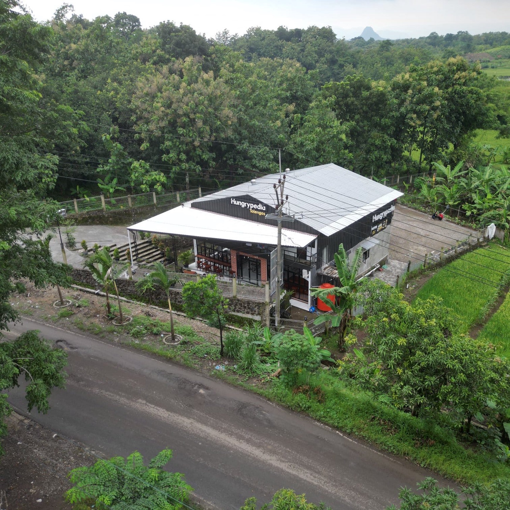 Properti + Usaha Siap Jalan - YUP's Coffee & Eatery Tolengas, Dekat Bandara Kertajati, Tol Cipali & Waduk Jatigede!