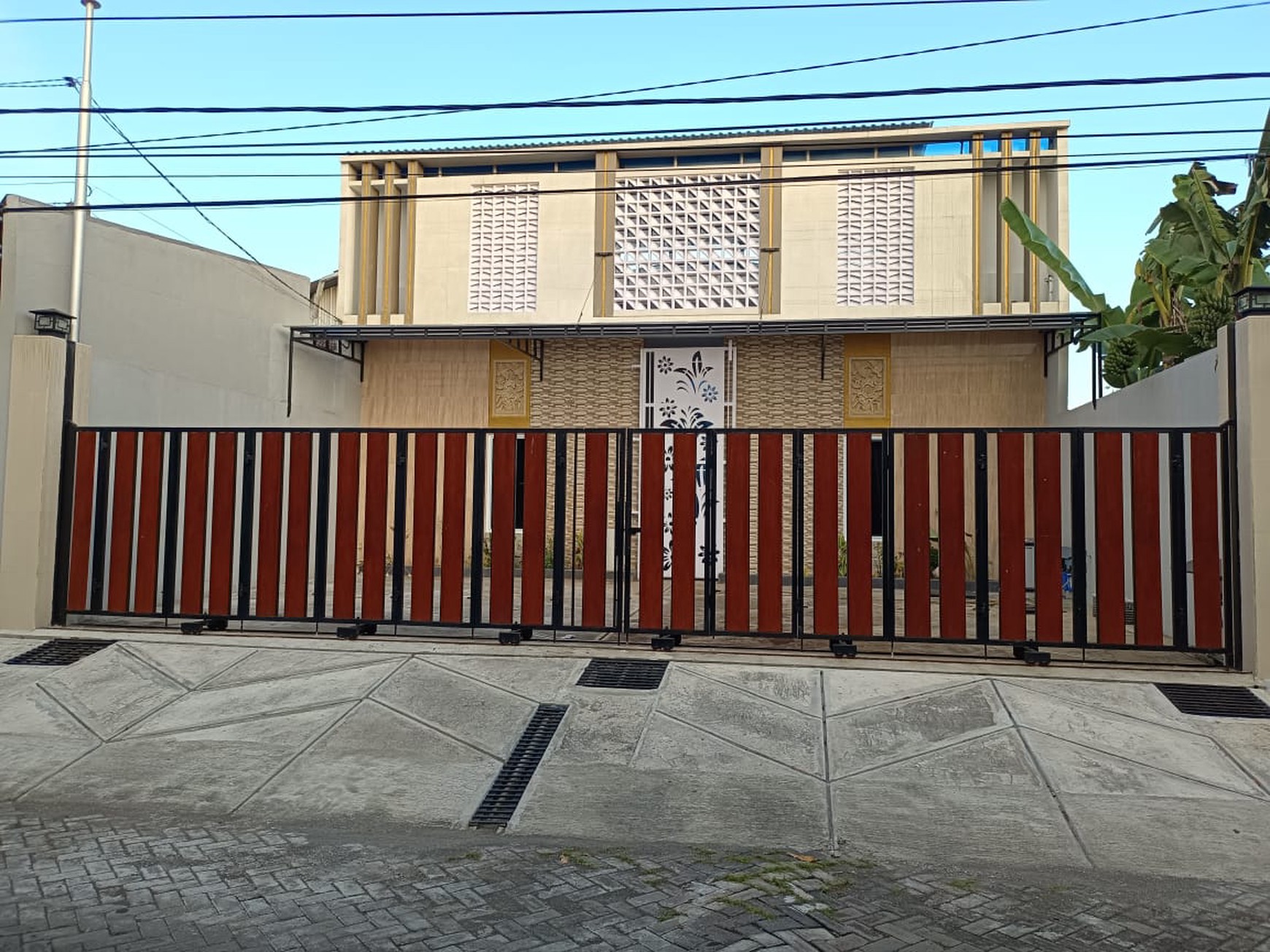 Rumah kos Baru di Raya Kutisari, Surabaya Selatan