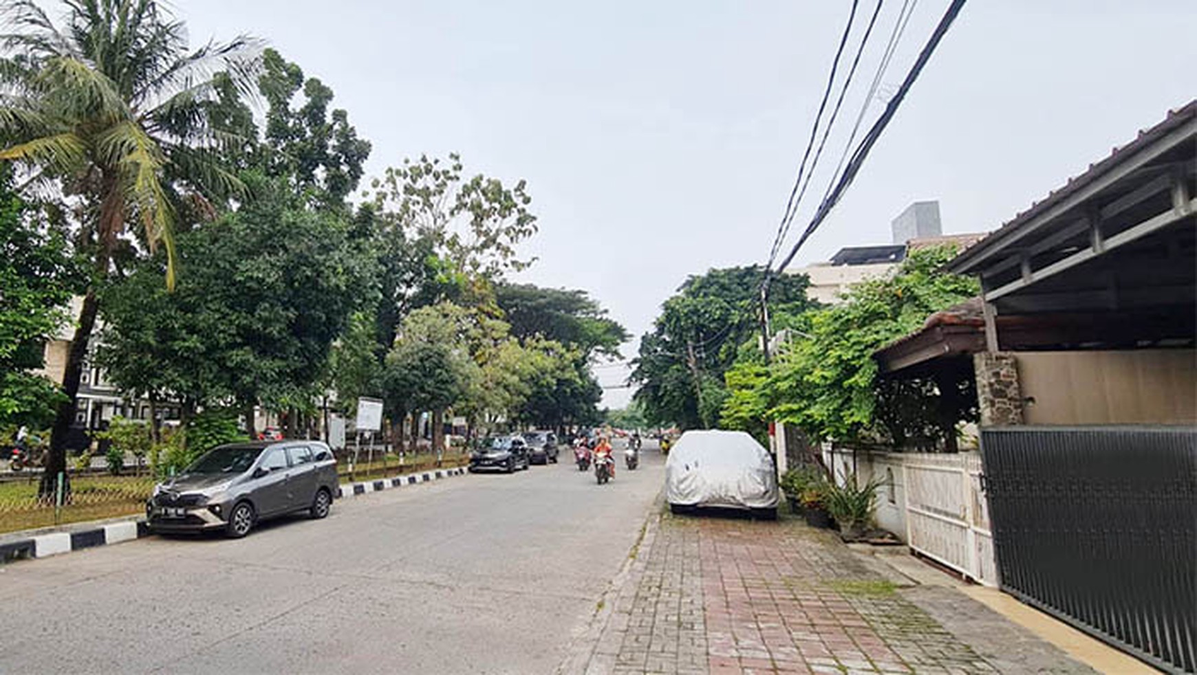 Rumah Taman Griya Pratama, Kelapa Gading Luas 8x19m2