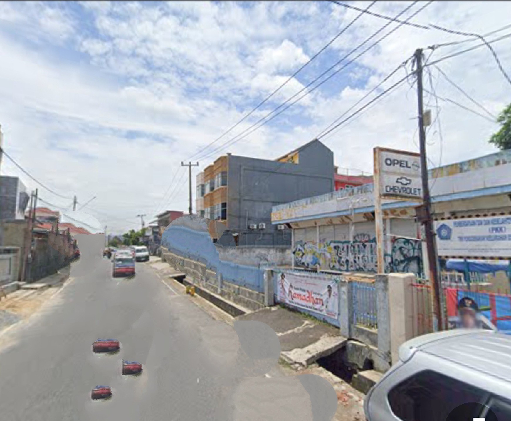Tanah kosong bonus bangunan eks Showroom dijalan MH. Thamrin Gotong Royong Tanjung Karang Pusat B.Lampung