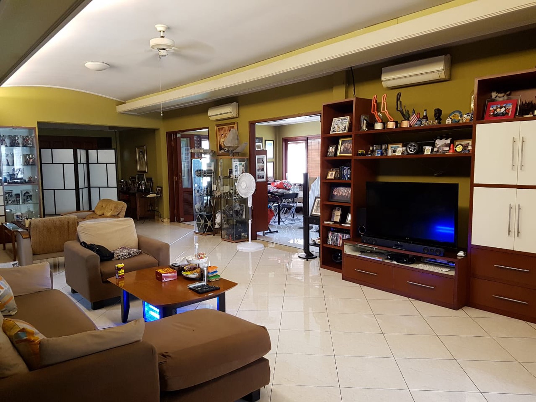 Rumah Siap Huni, Hunian Nyaman dan Asri @Kemang, Jakarta Selatan