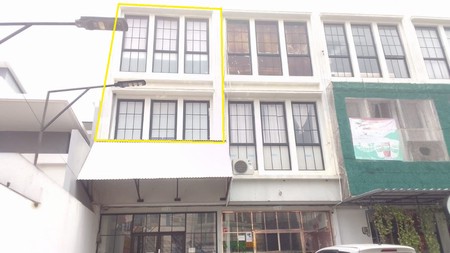 Ruko 3 Lantai Dengan Lokasi Strategis Di Jalan Tebet Raya, Jakarta Selatan