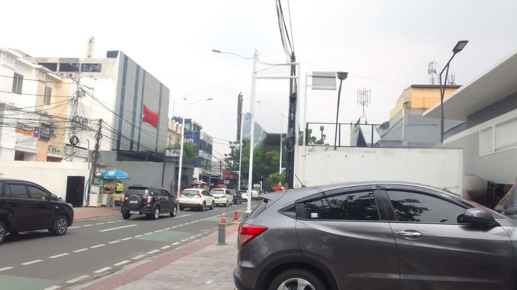 Ruko 3 Lantai Dengan Lokasi Strategis Di Jalan Tebet Raya, Jakarta Selatan