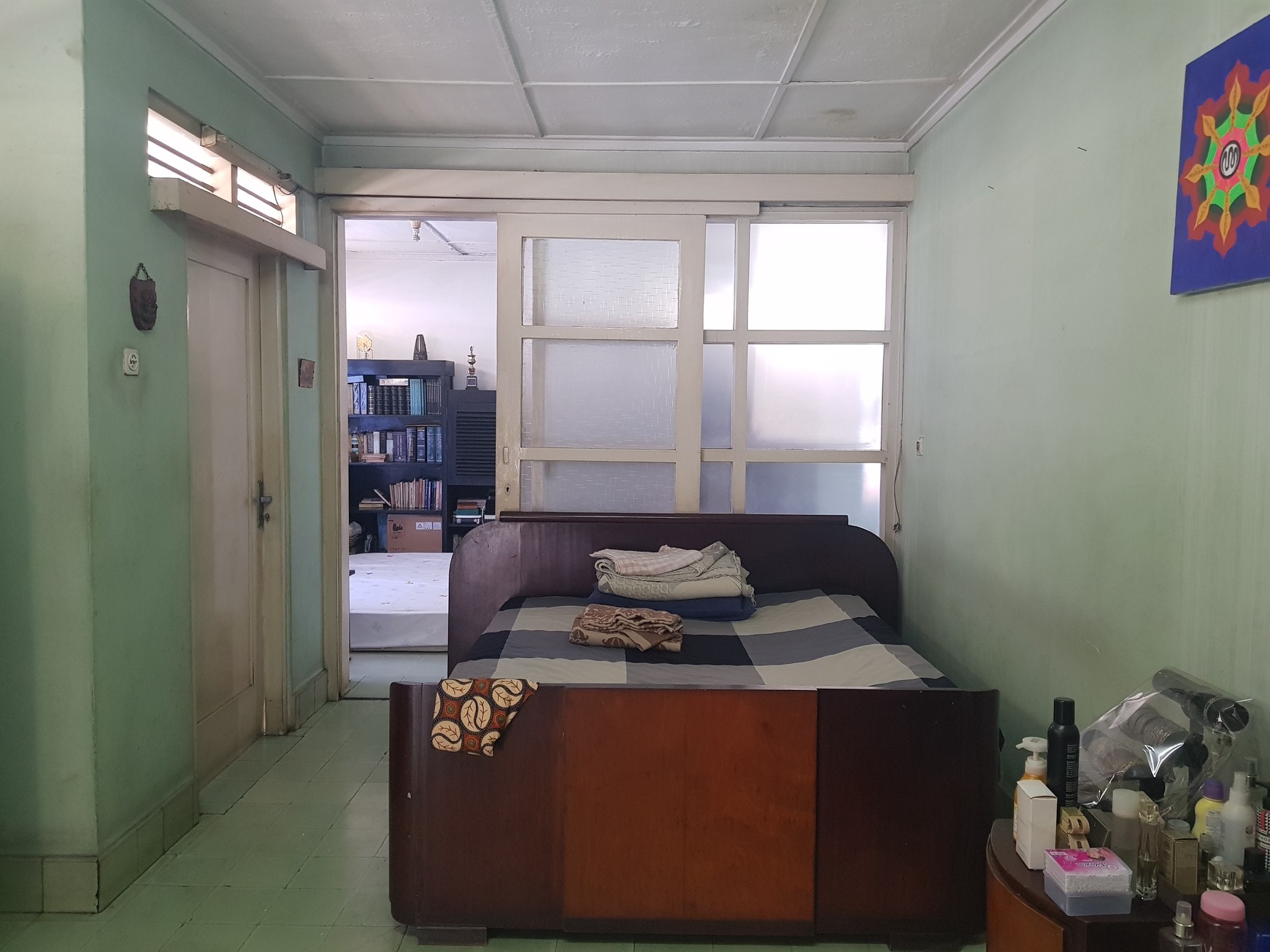 Rumah Legendaris Dekat Gedung Sate Bandung