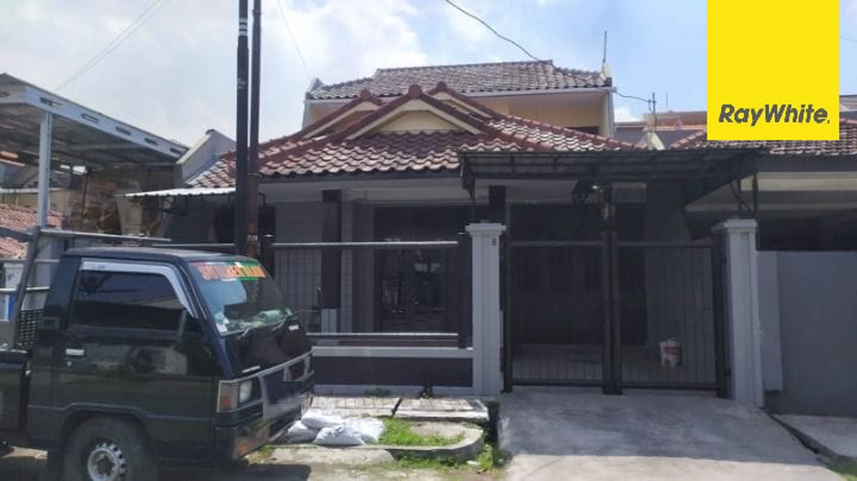 Dijual Rumah di Dukuh Kupang Timur Surabaya