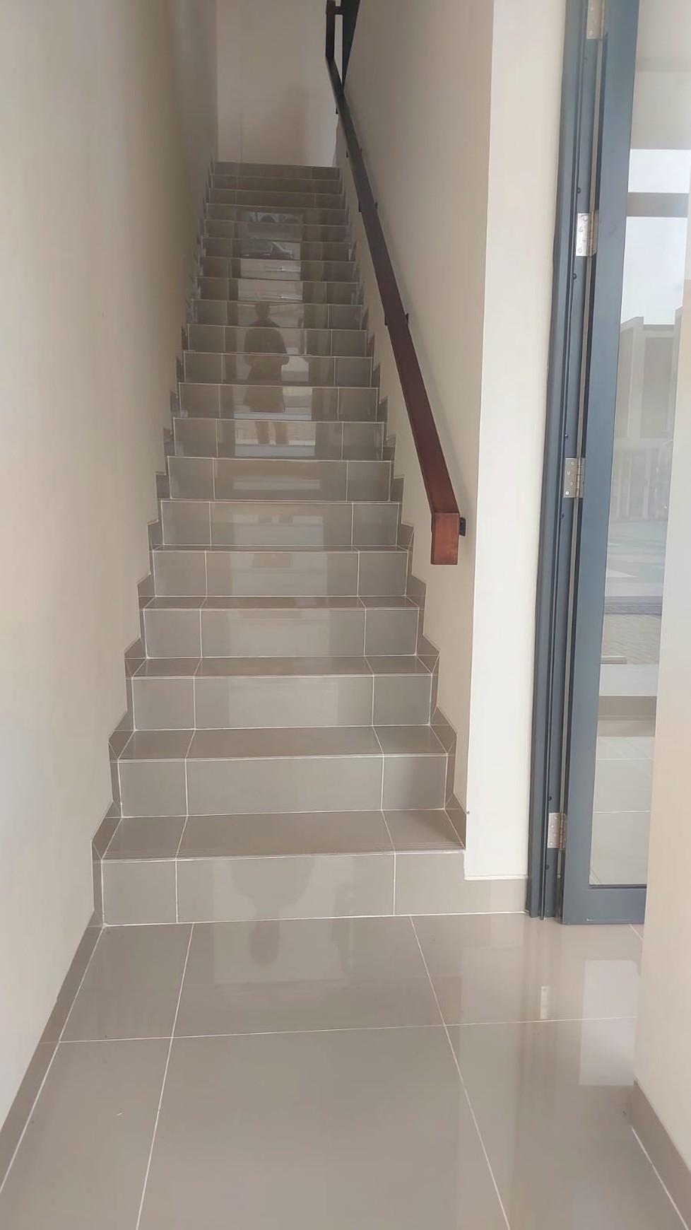 Dijual Ruko Verona Junction Brand New di Boulevard Kawasan Pusat Kuliner  Gading Serpong