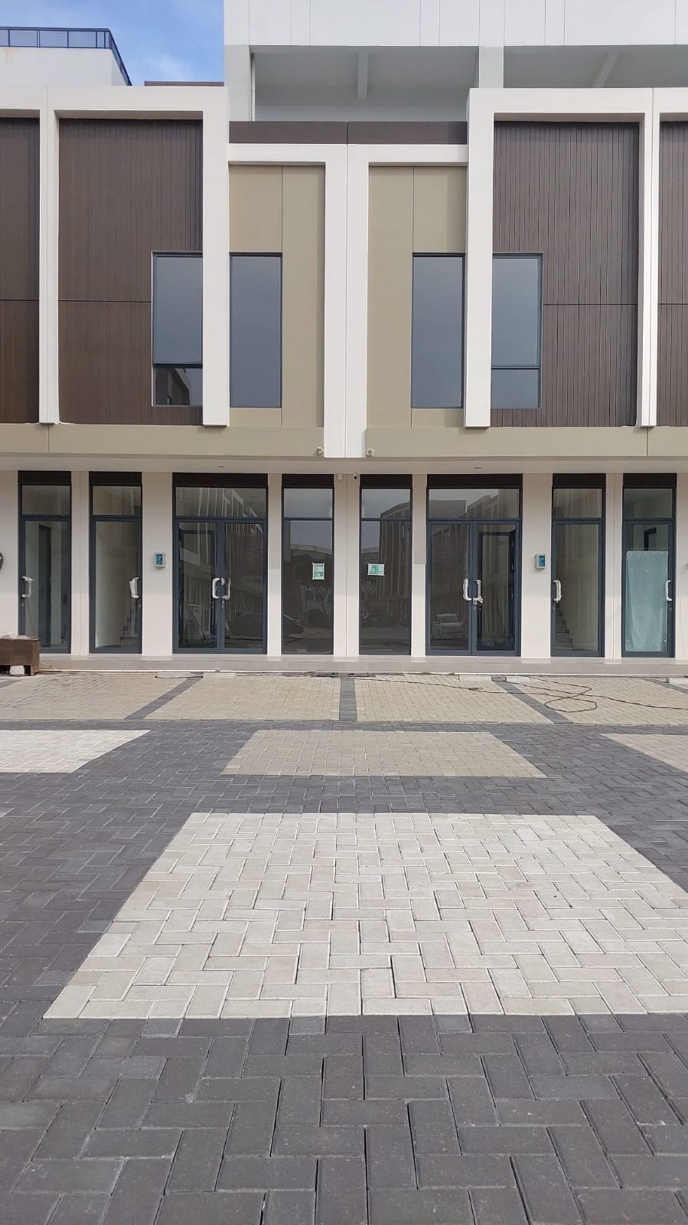 Dijual Ruko Verona Junction Brand New di Boulevard Kawasan Pusat Kuliner  Gading Serpong