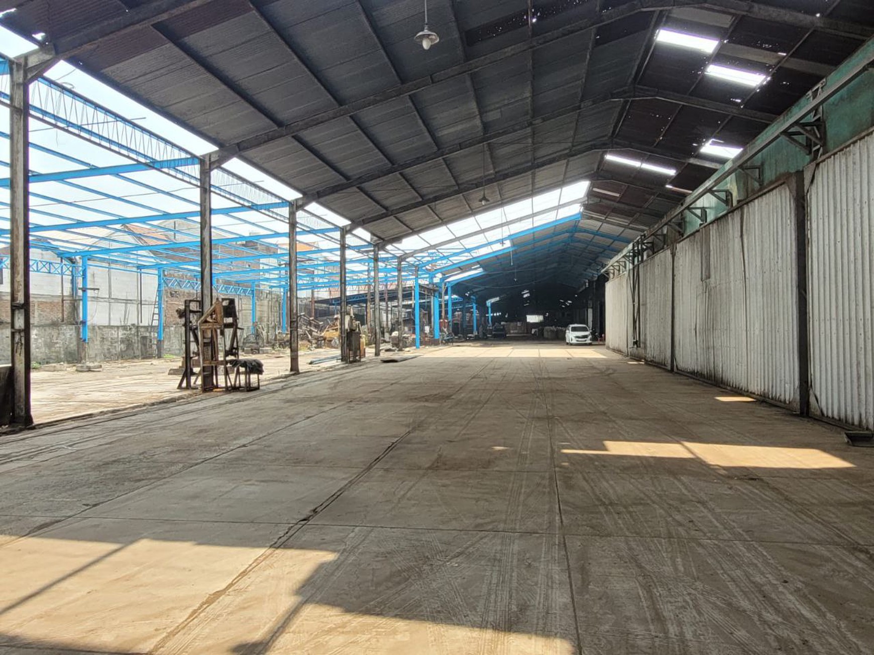 Disewakan Gudang Siap Pakai Ex Pabrik Kayu di 0 Jl. Raya Sememi, Surabaya Barat