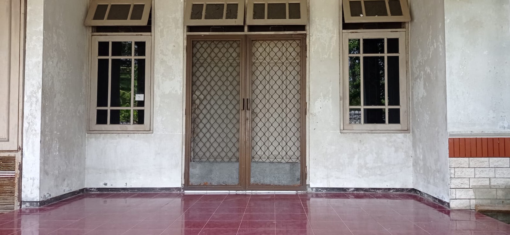 Jual cepat rumah siap huni Manyar Indah dekat galaxi mall