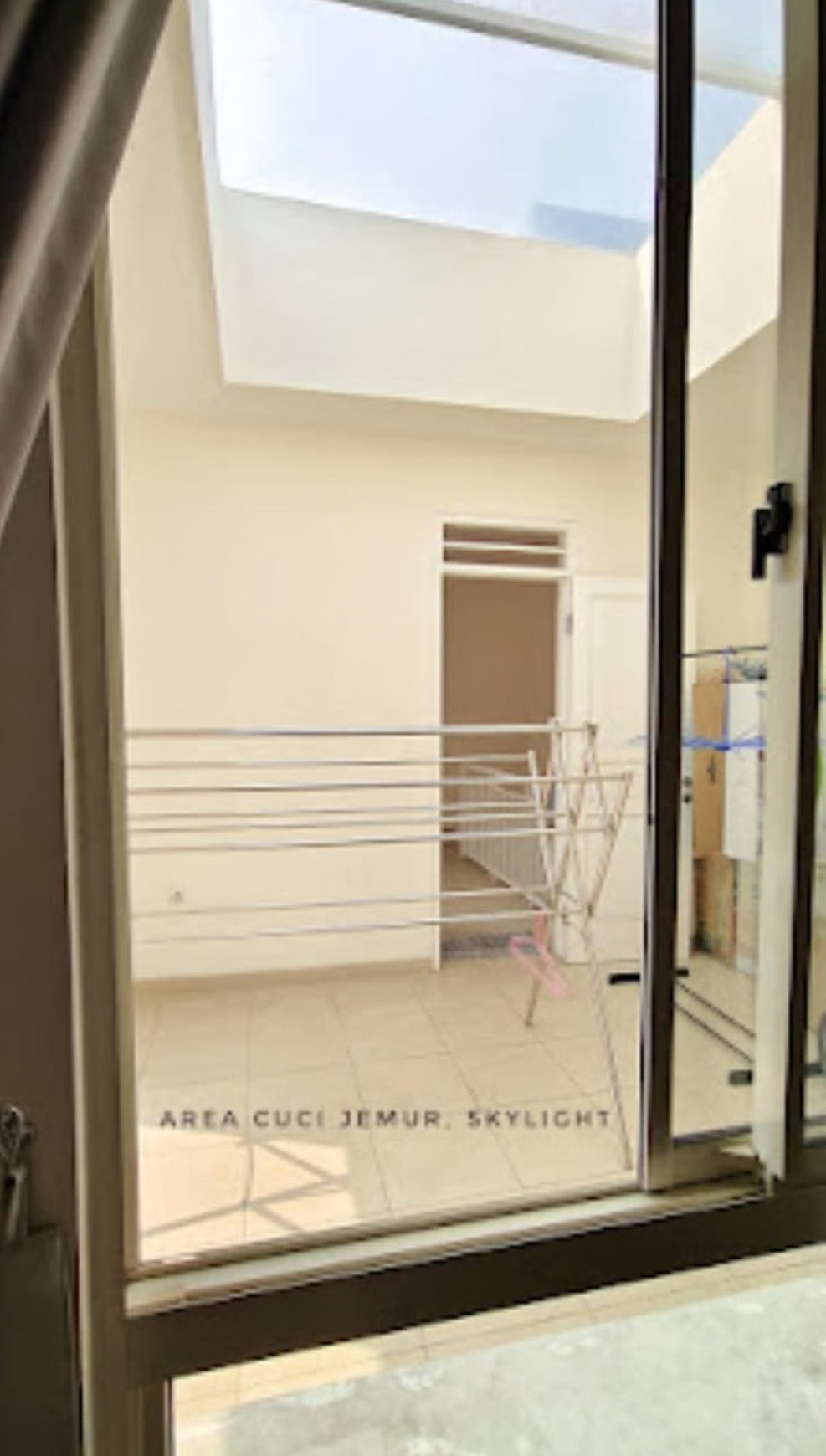 Rumah berlokasi strategis di Cluster Orlanda dikawasan Alam Sutera dengan harga jual Menarik