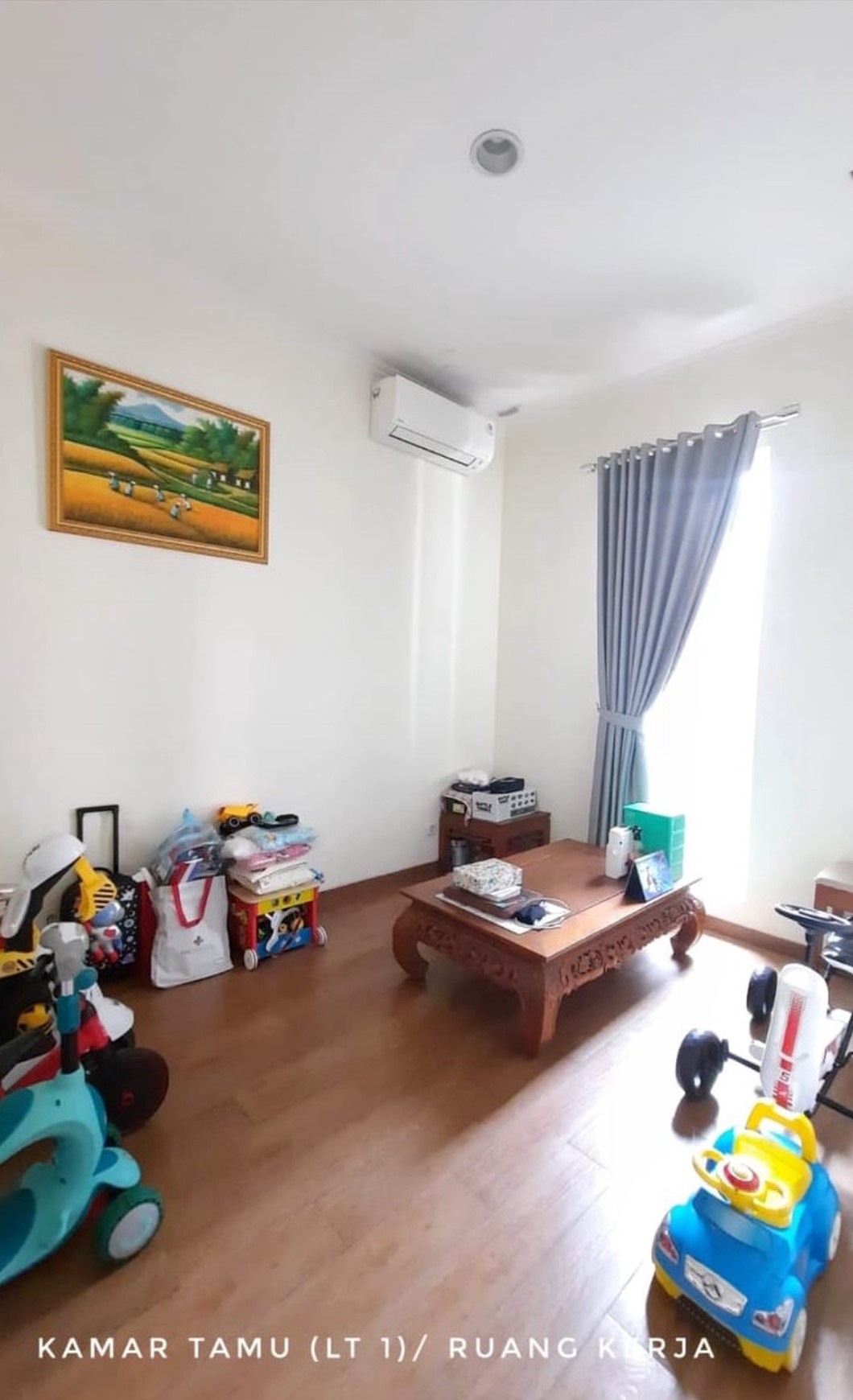 Rumah berlokasi strategis di Cluster Orlanda dikawasan Alam Sutera dengan harga jual Menarik